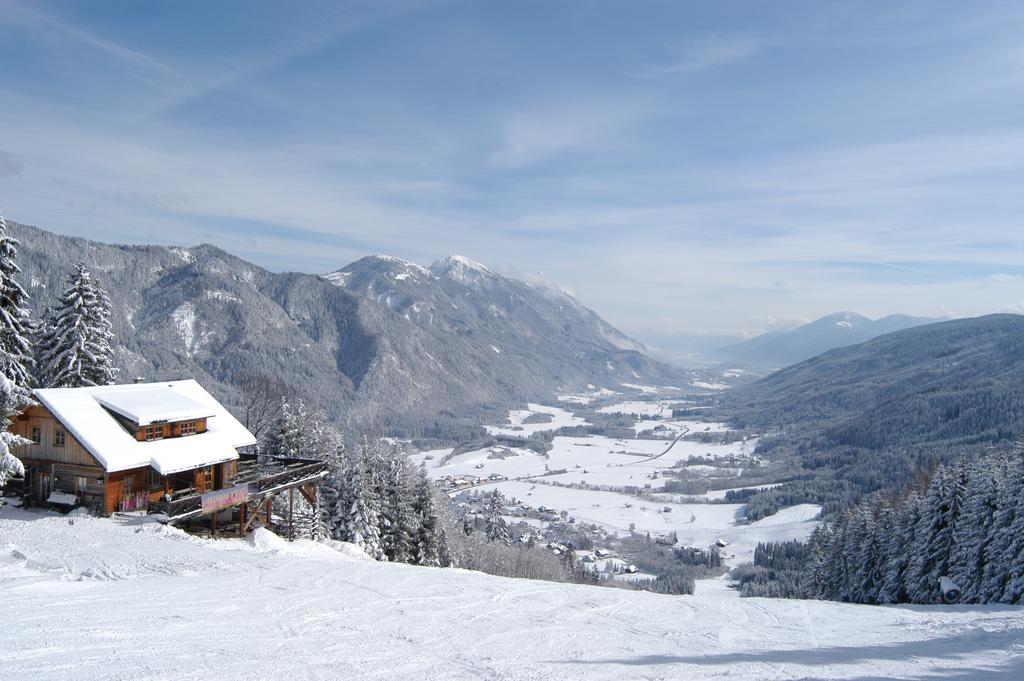 Hotel Loffele Weissbriach Bagian luar foto