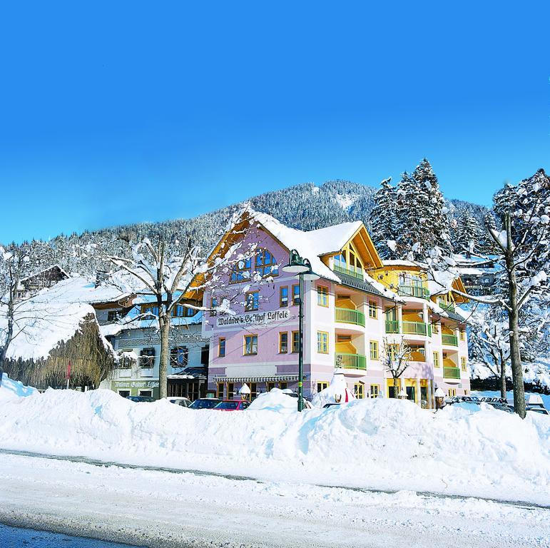 Hotel Loffele Weissbriach Bagian luar foto
